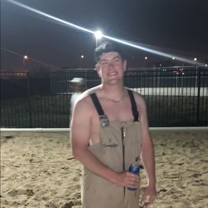 Meet your Posher, Grayson